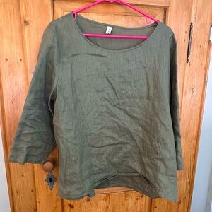 Amahiyu Olive Green Linen Crewneck Top Siz XL (More Like Lg) Scandinavian Feel